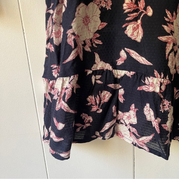 Floral Blouse - Picture 5 of 7